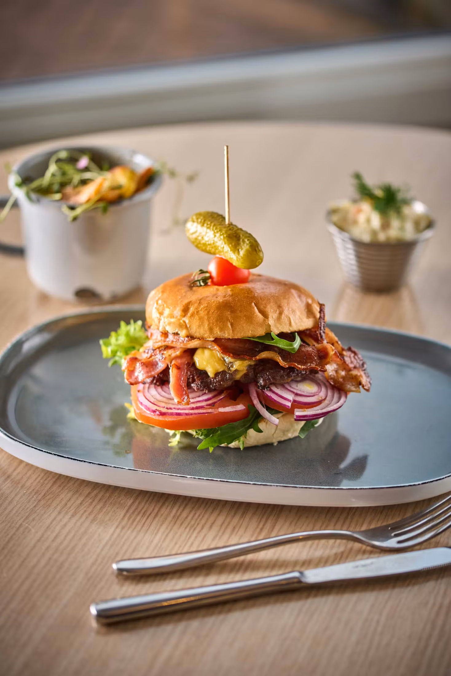 Burger okse — Nazar Café-Bar