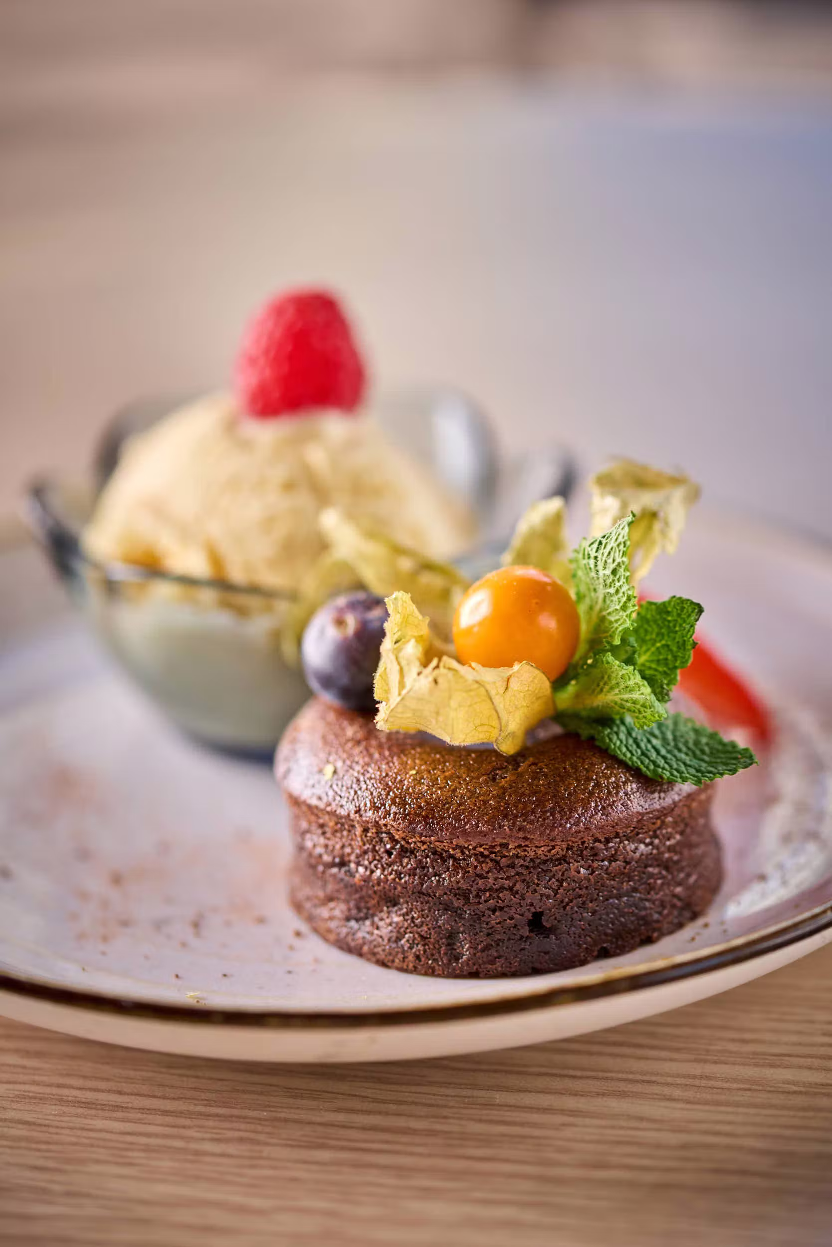 Kake med iskrem baer — Nazar Café-Bar