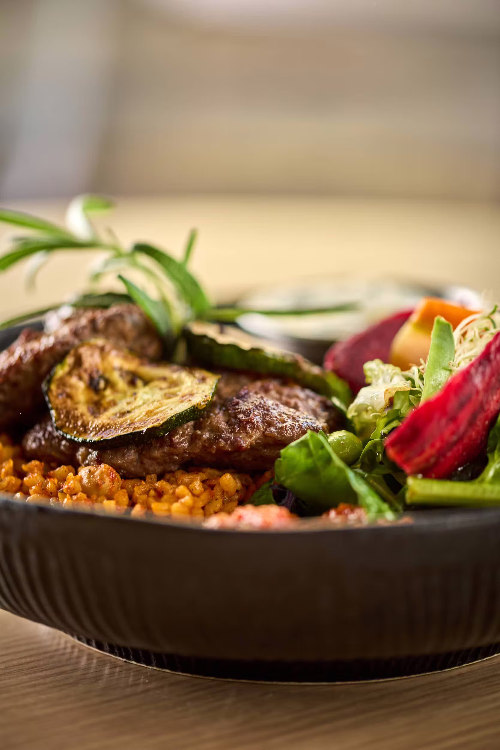 Kofte i tomatsaus — Nazar Café-Bar
