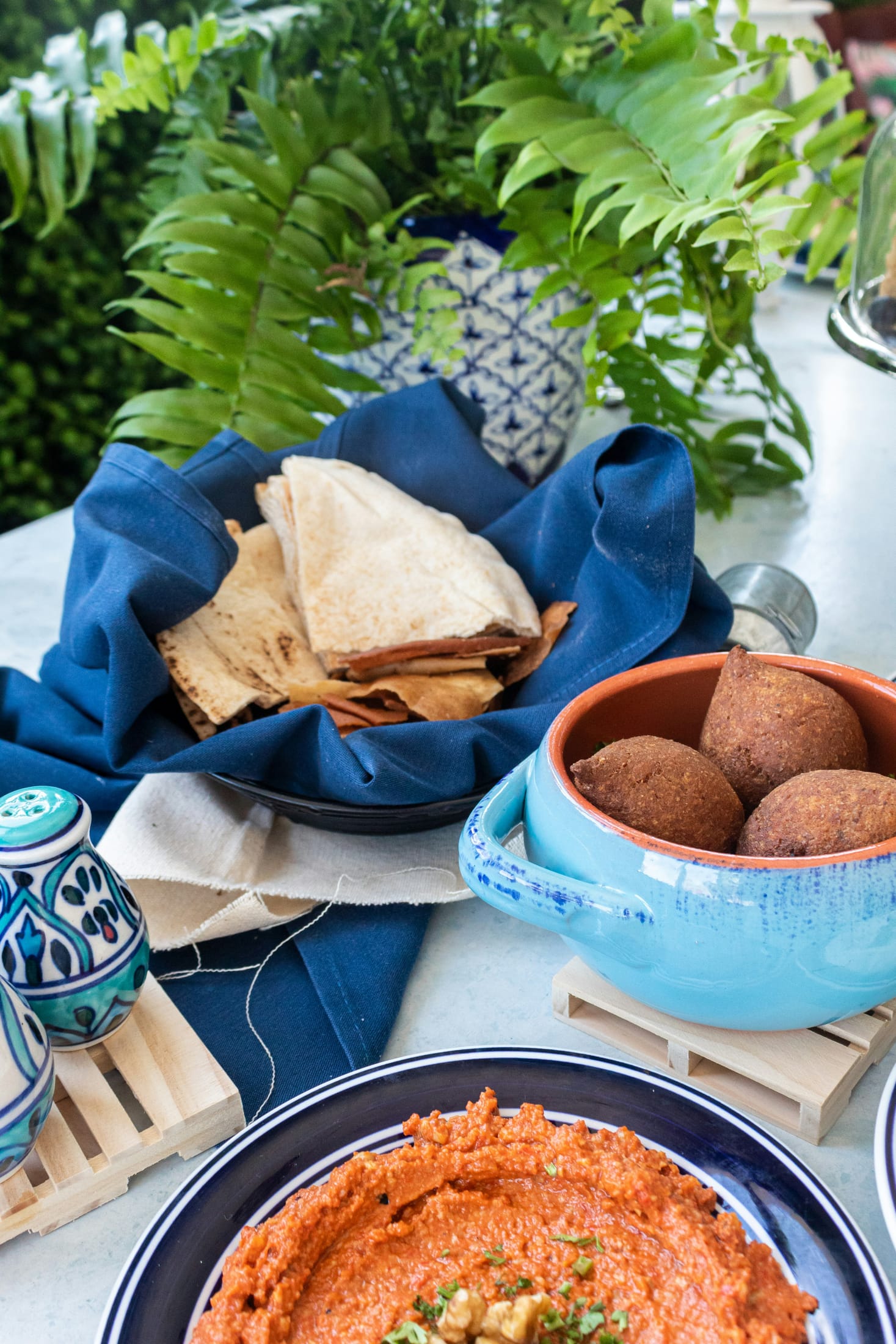 Hva er meze — og hvorfor passer det perfekt til selskap?