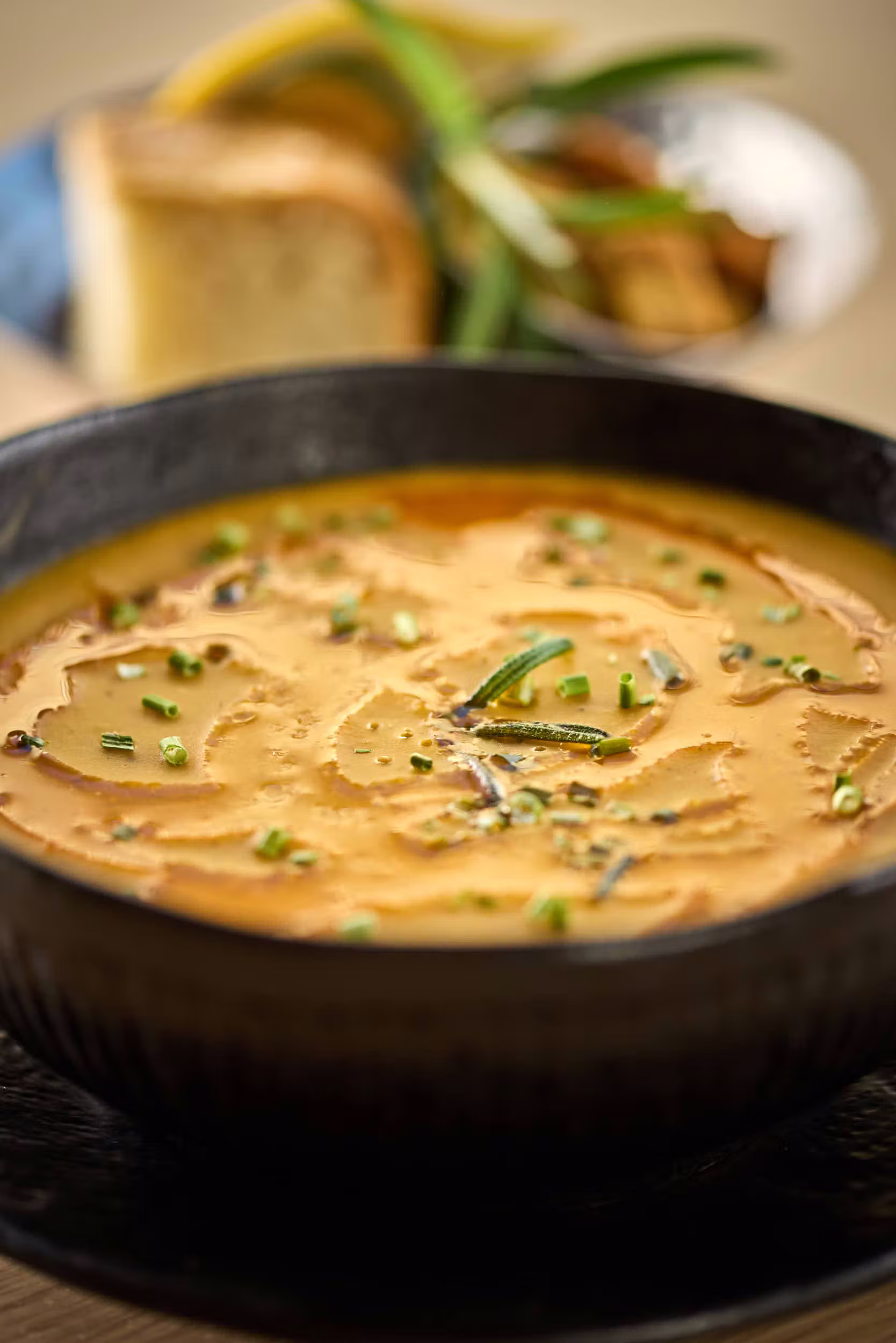 Linsesuppe — Nazar Café-Bar